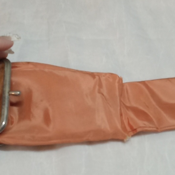 Princess Gardner cowhide coin purse - Picture 6 of 7